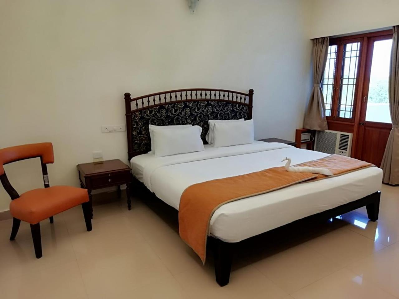 Hotel La Grace Integral Retreat à Pondichéry Extérieur photo