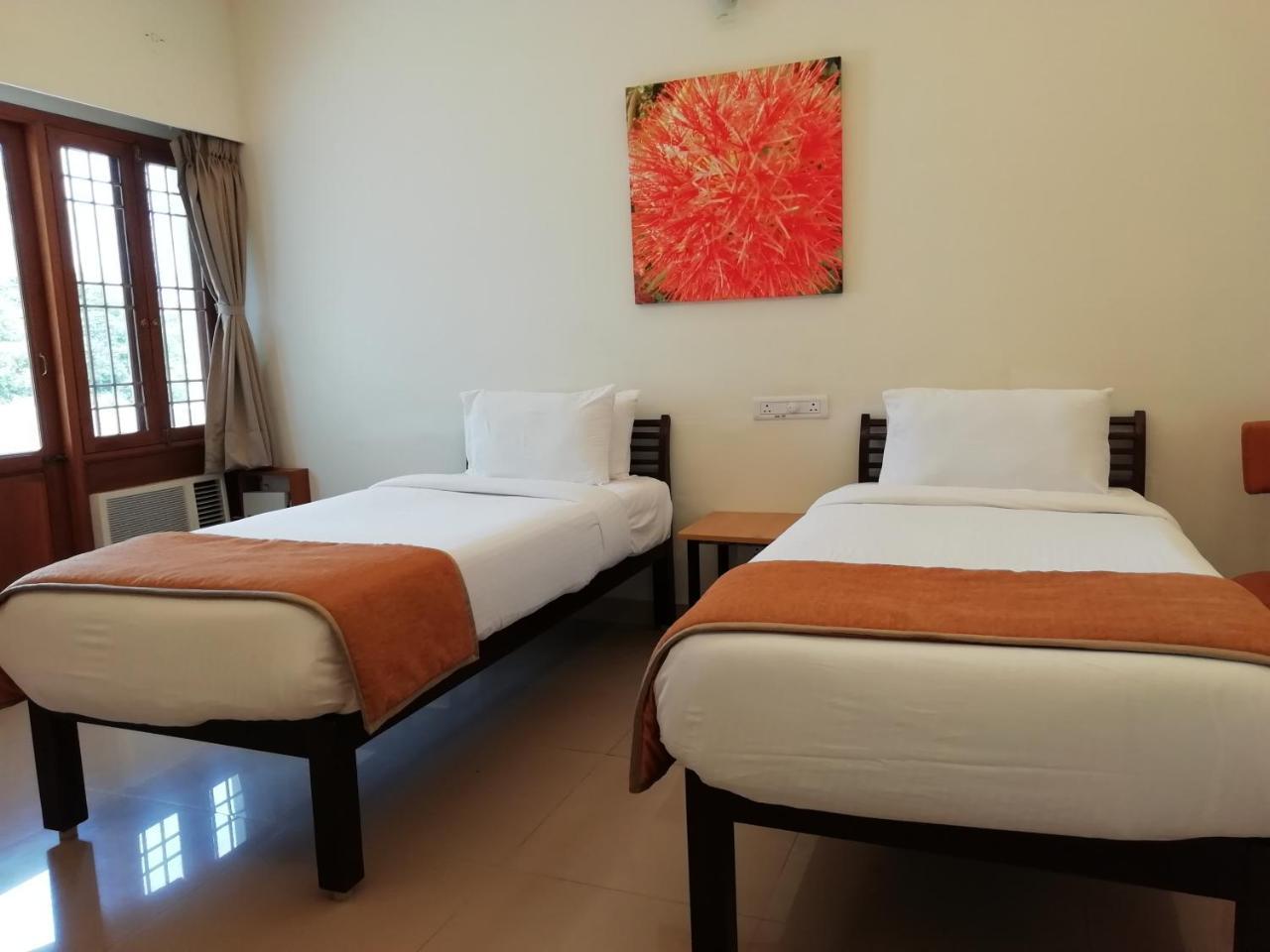 Hotel La Grace Integral Retreat à Pondichéry Extérieur photo